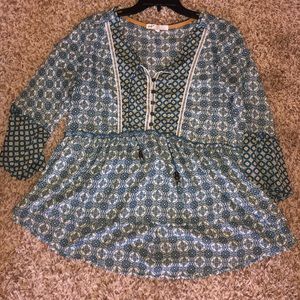 Jolt size xl patterned blouse